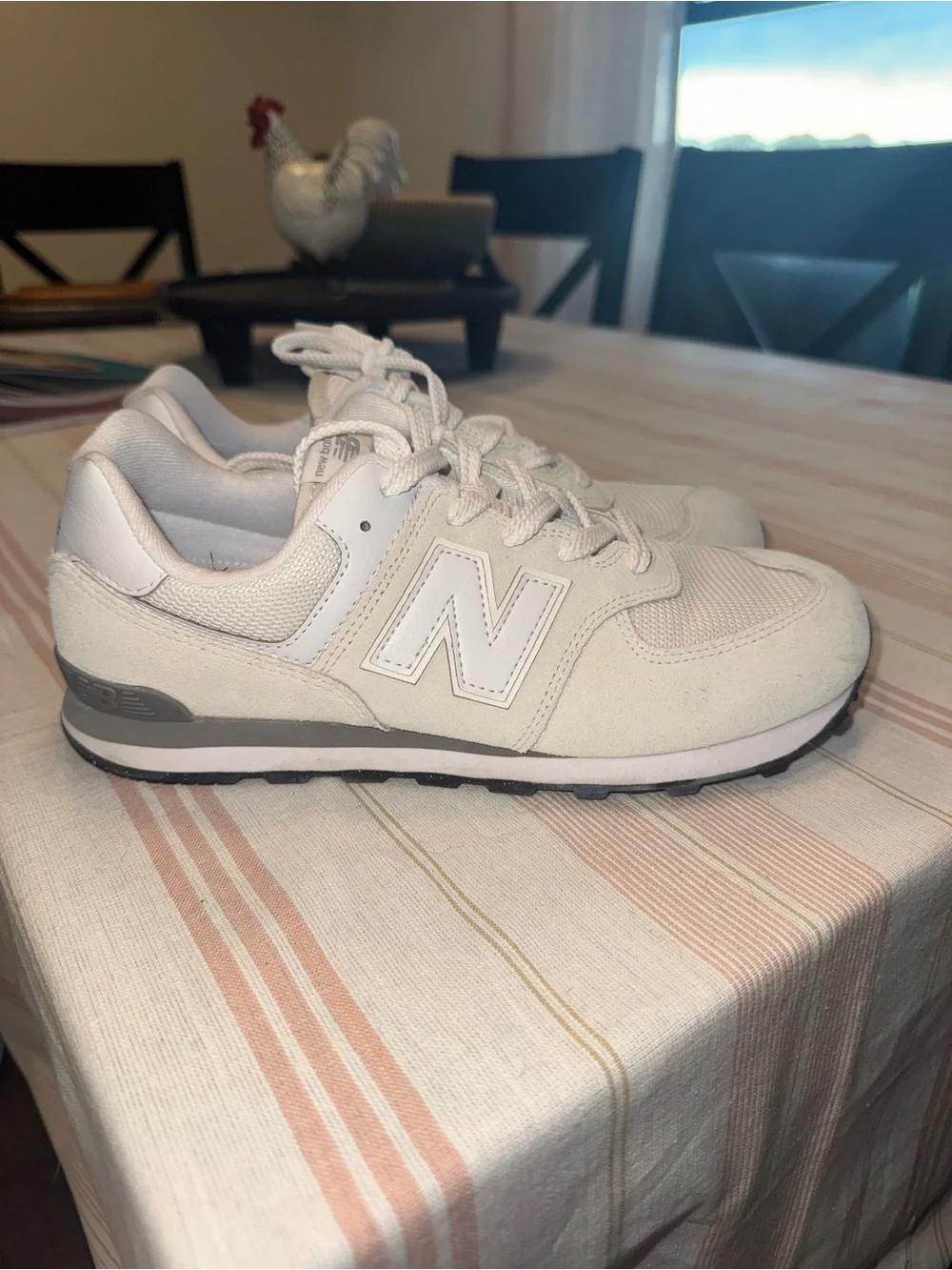 Youth New Balance 574 Classic White Low-Top Sneakers